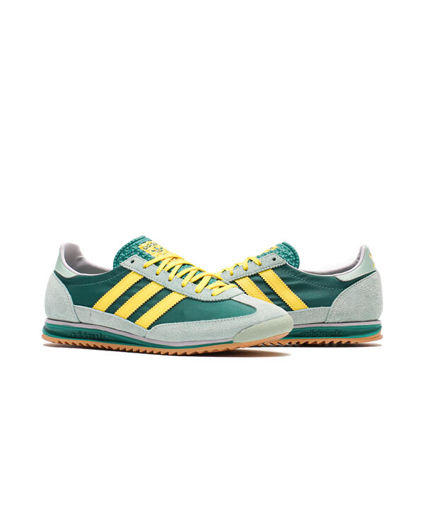 Adidas shoes 1990 yellow hotsell